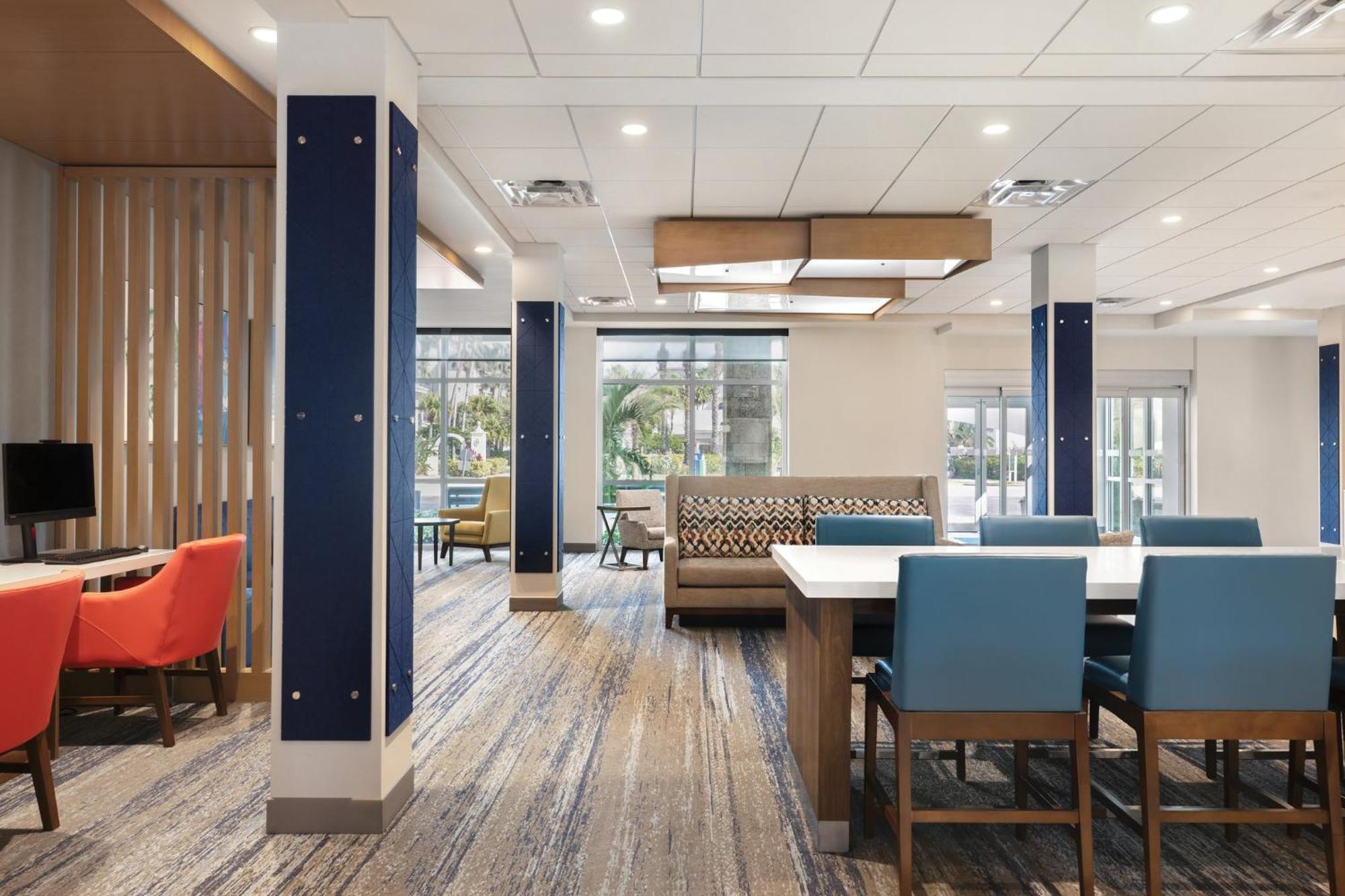 Holiday Inn Express Cape Canaveral By Ihg ภายนอก รูปภาพ